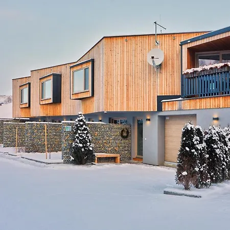 Apartmany Lama Apartment *